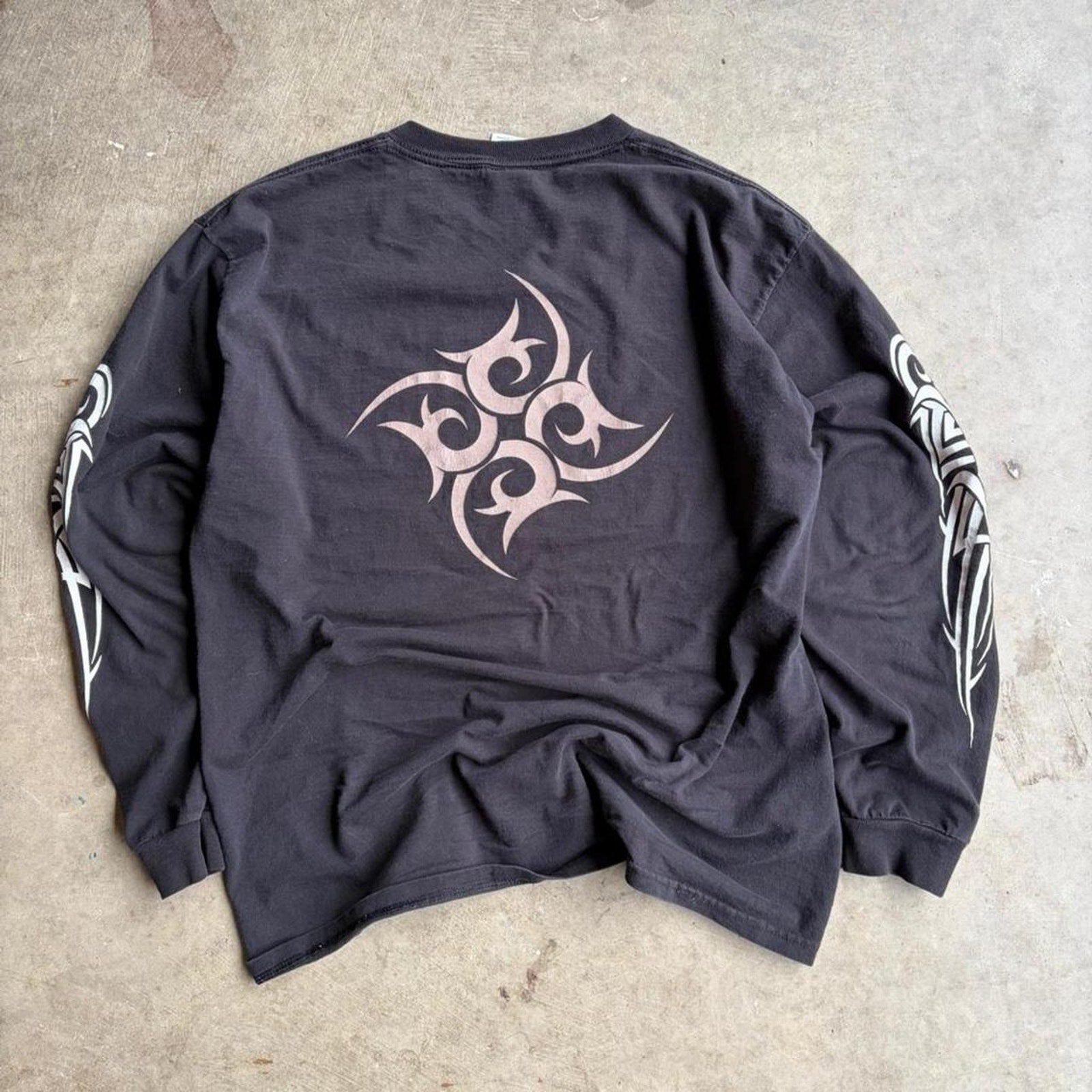 Vintage Y2K Creed Long Sleeve