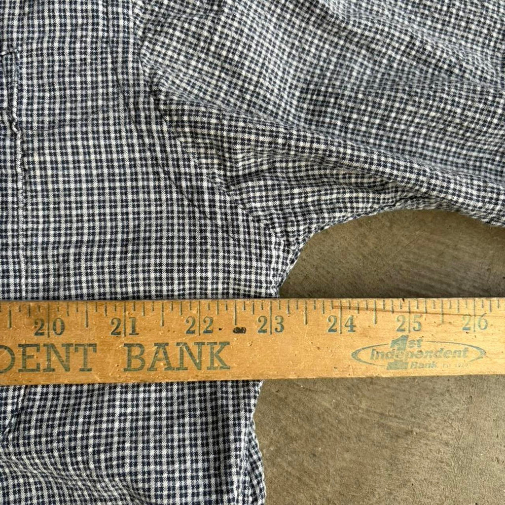 Black plaid cropped boxy button up shirt