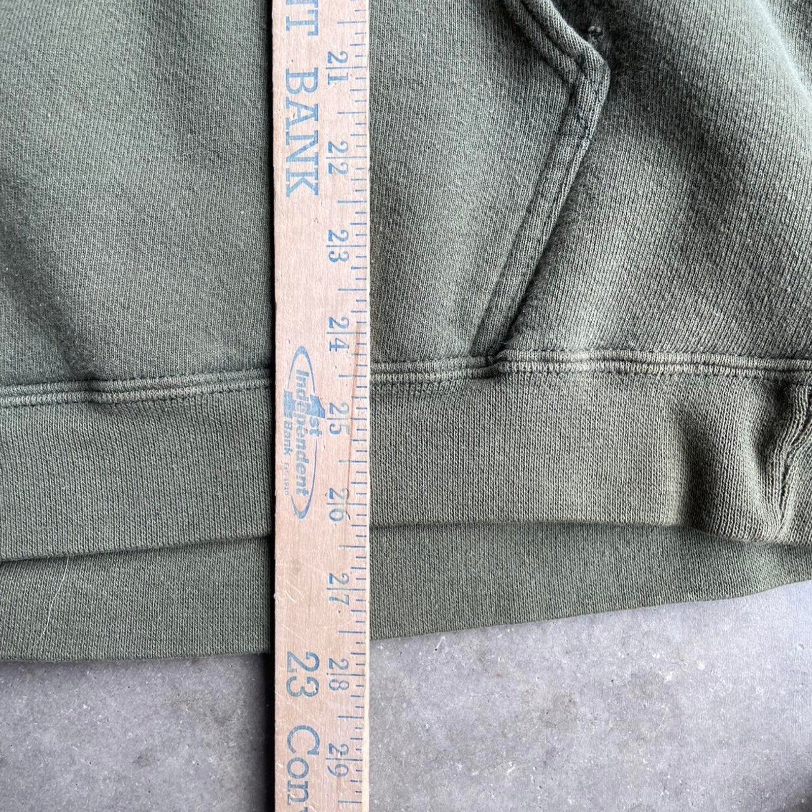 Rare Green Nike Center Swoosh Size L
