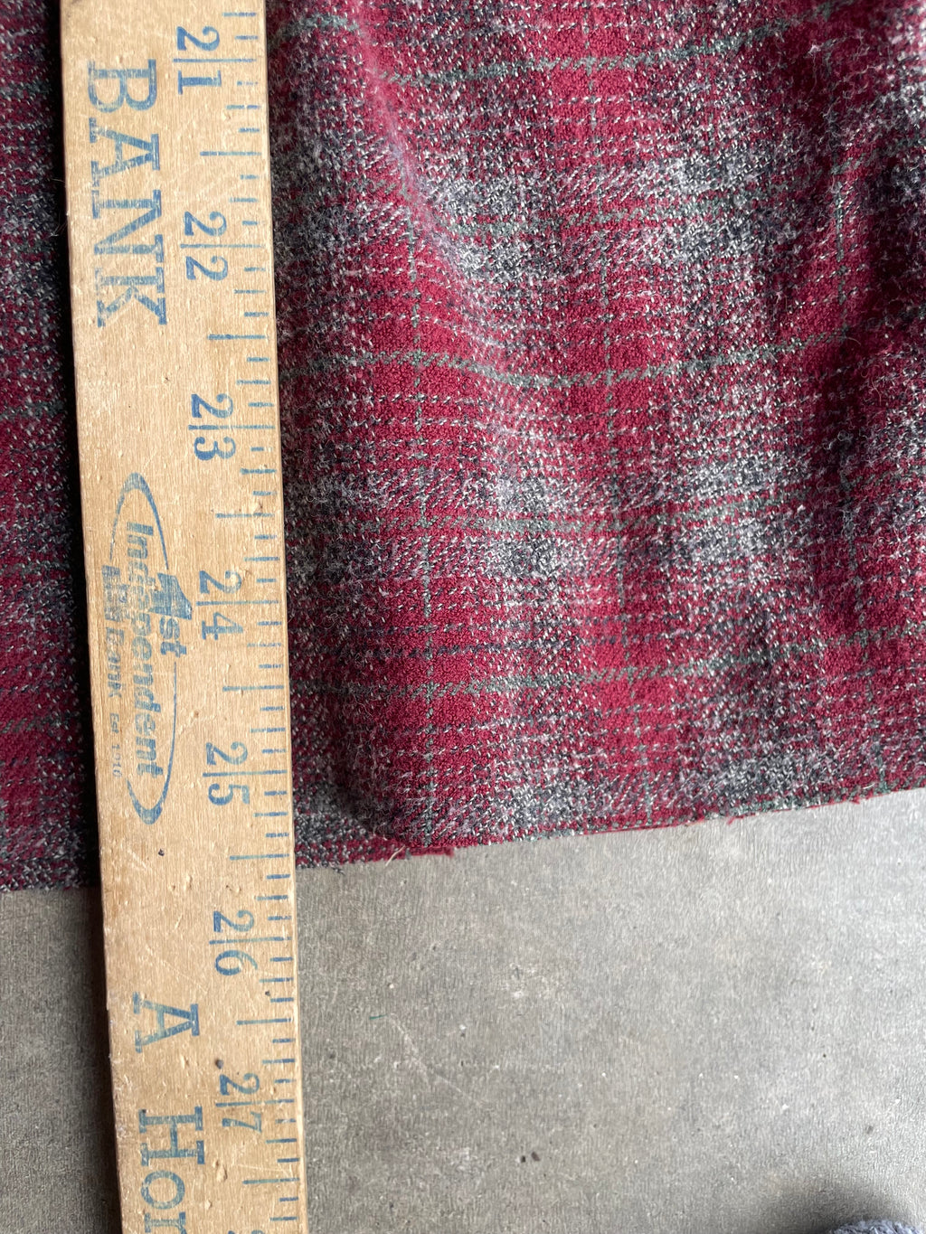 Boxy Cropped Flannel Size M