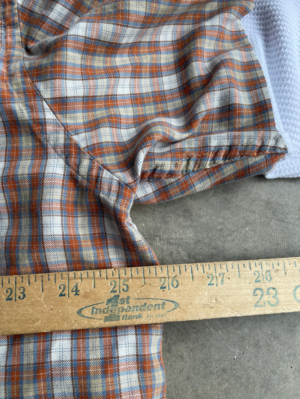 Boxy Cropped Button Up Size M