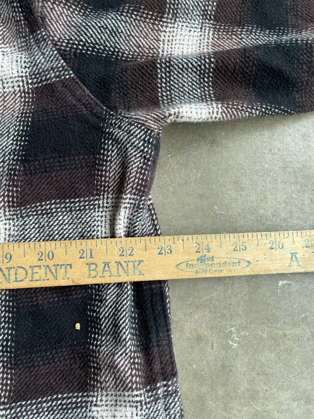 Brown Plaid Orvis Thick Flannel Size XL