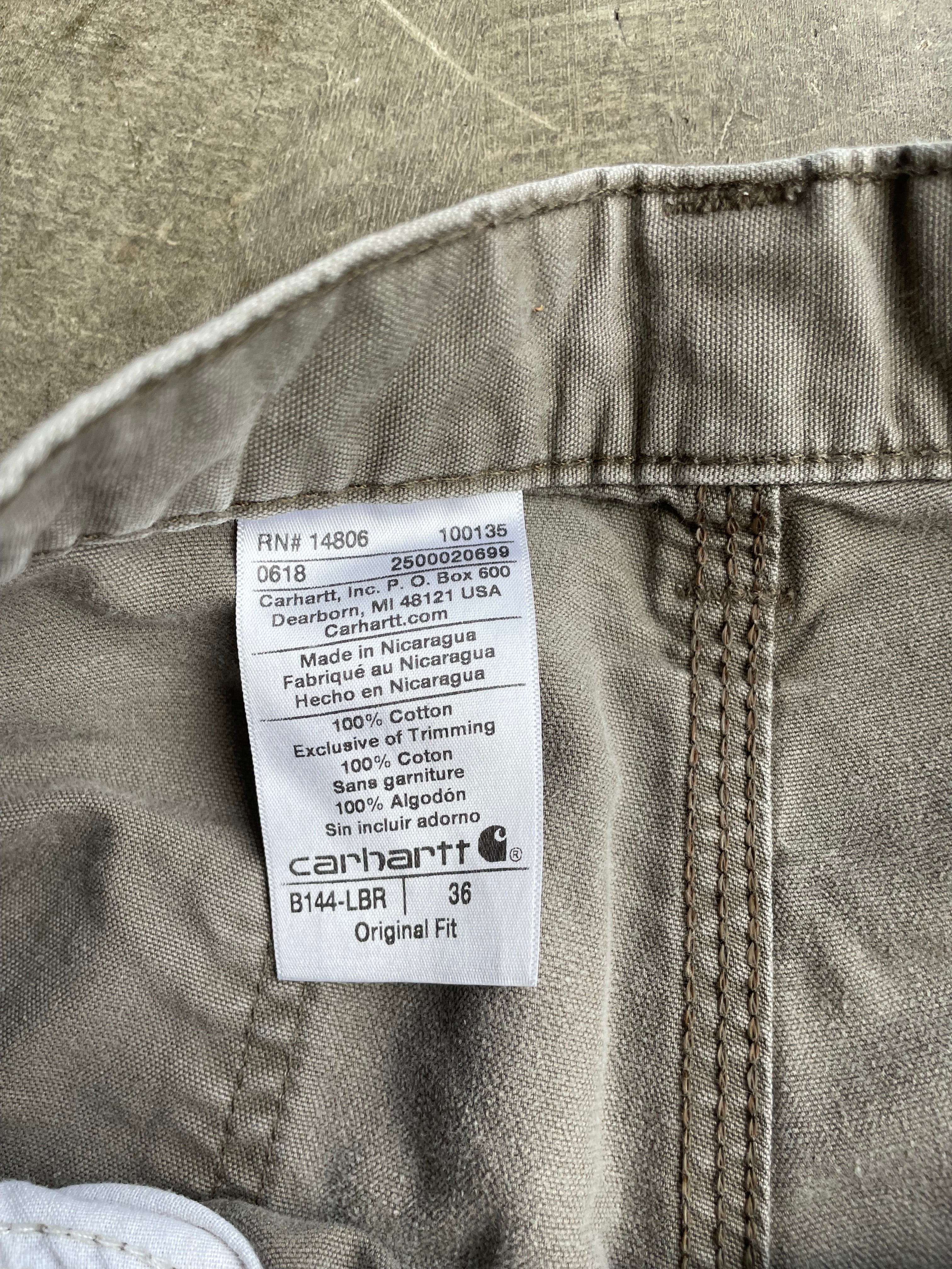 Brown Carhartt Shorts Size 36