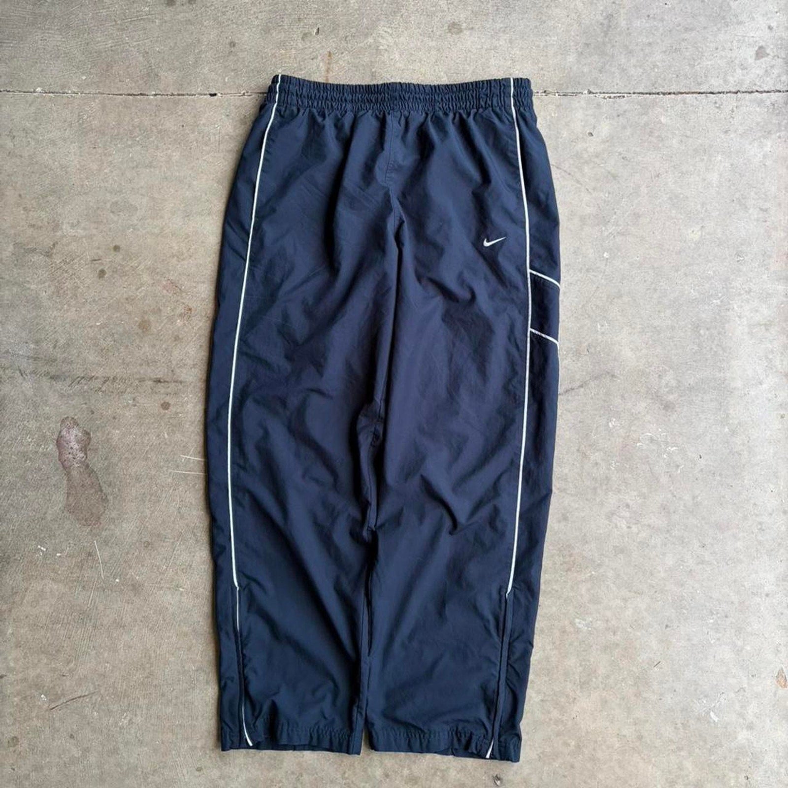 2000s Vintage Y2K Nike Trackpants